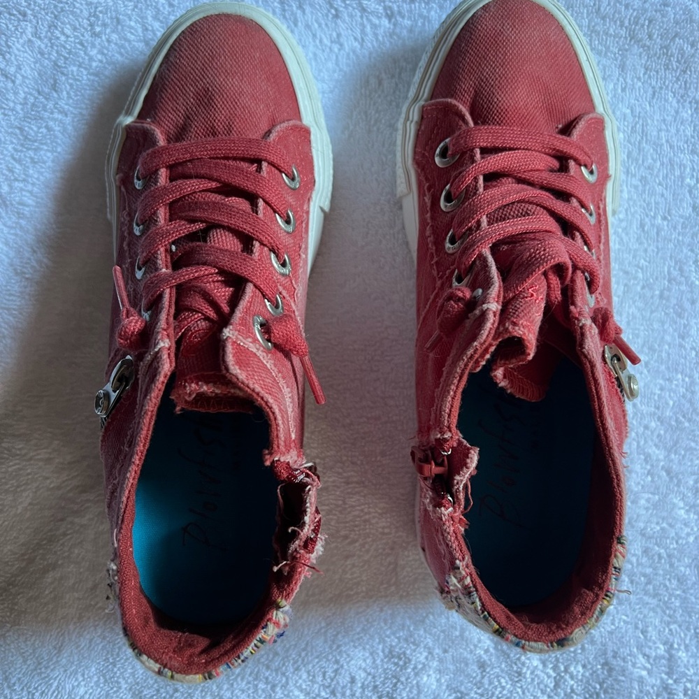 New Blowfish shoes